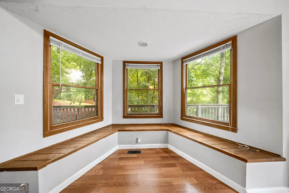 166 Lake View TRCE Jasper, GA 30143
