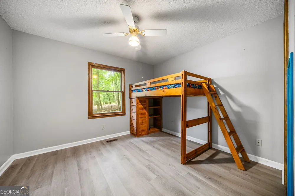 166 Lake View TRCE Jasper, GA 30143