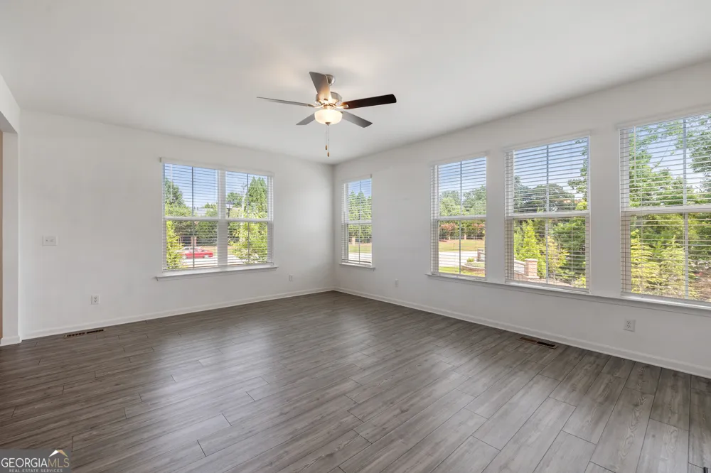 307 Danville AVE Suwanee, GA 30024