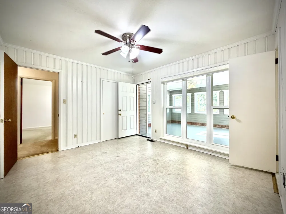 1619 Woodrow AVE Dublin, GA 31021