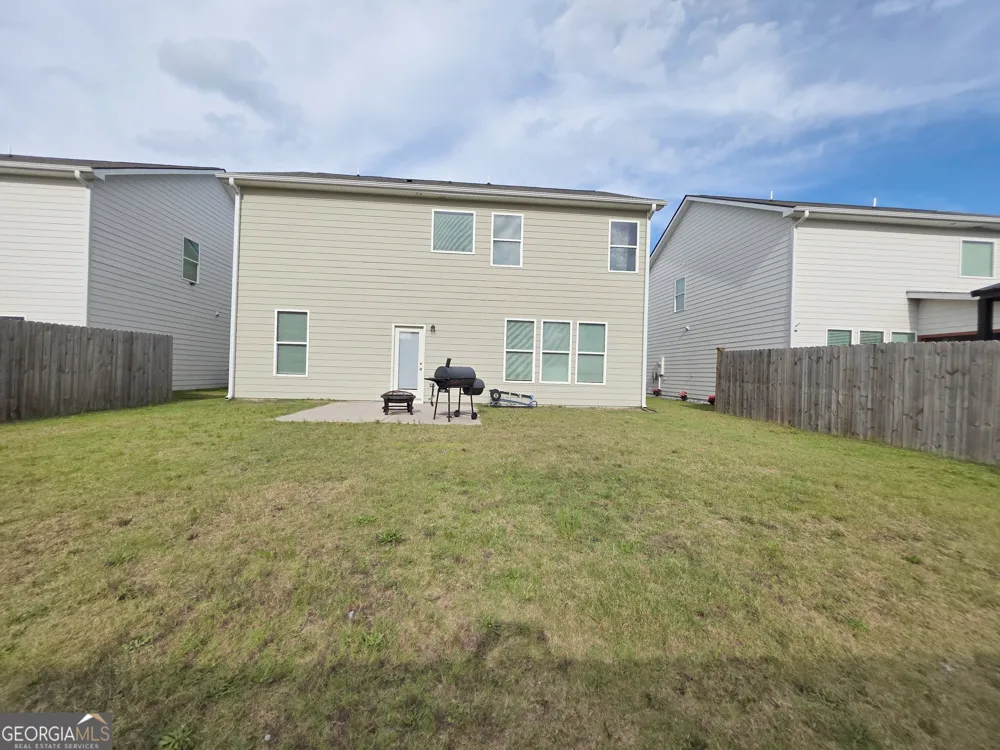 133 Red Birch LN Warner Robins, GA 31093