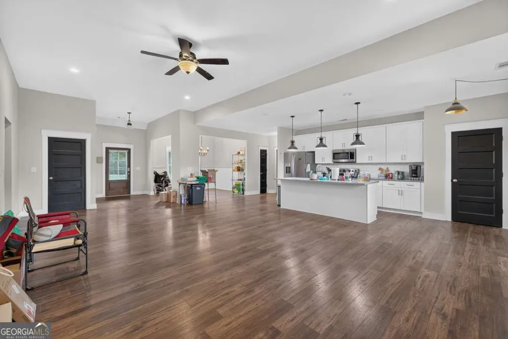 3670 Davis Academy RD Rutledge, GA 30663