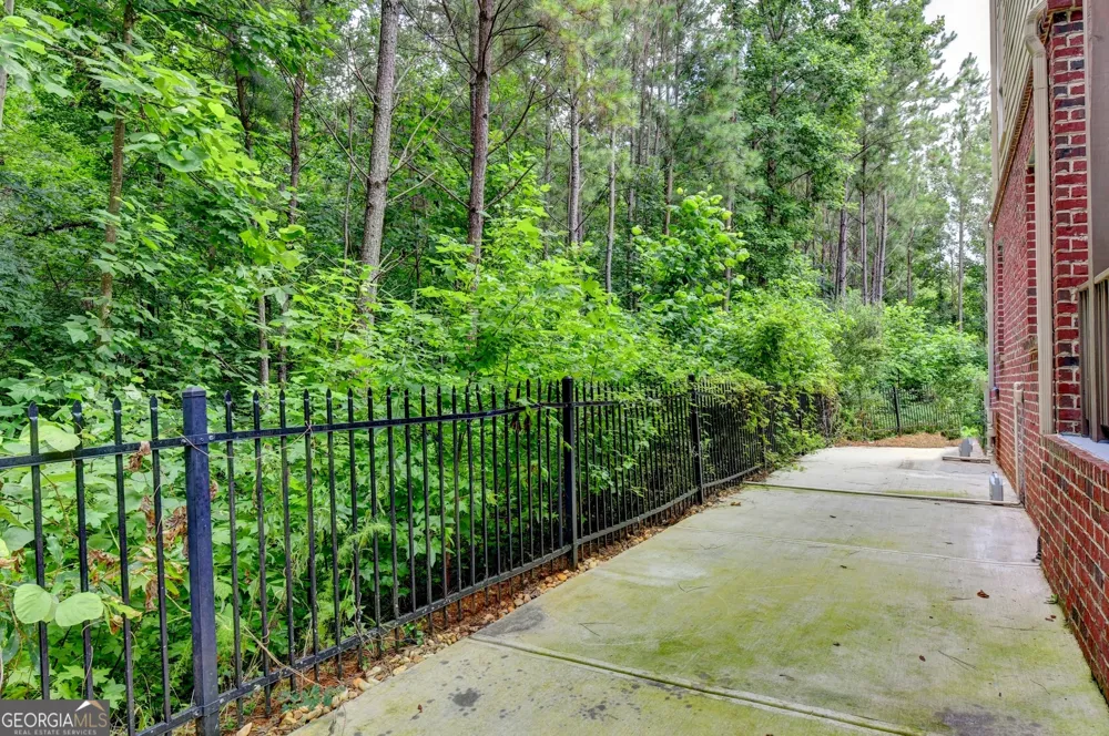 2511 Royston DR Duluth, GA 30097