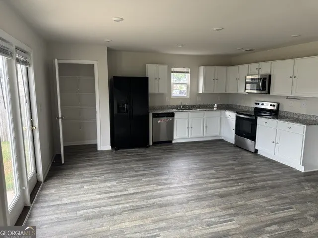 130 Catalpa RD Milner, GA 30257