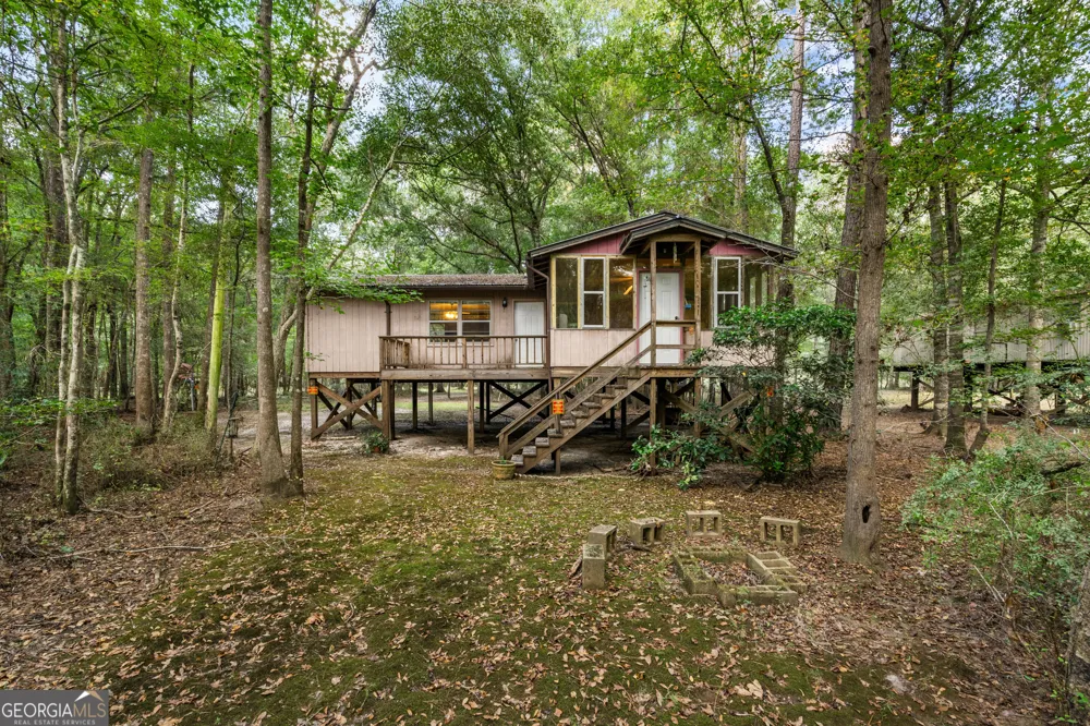 628 Riverside DR Claxton, GA 30417