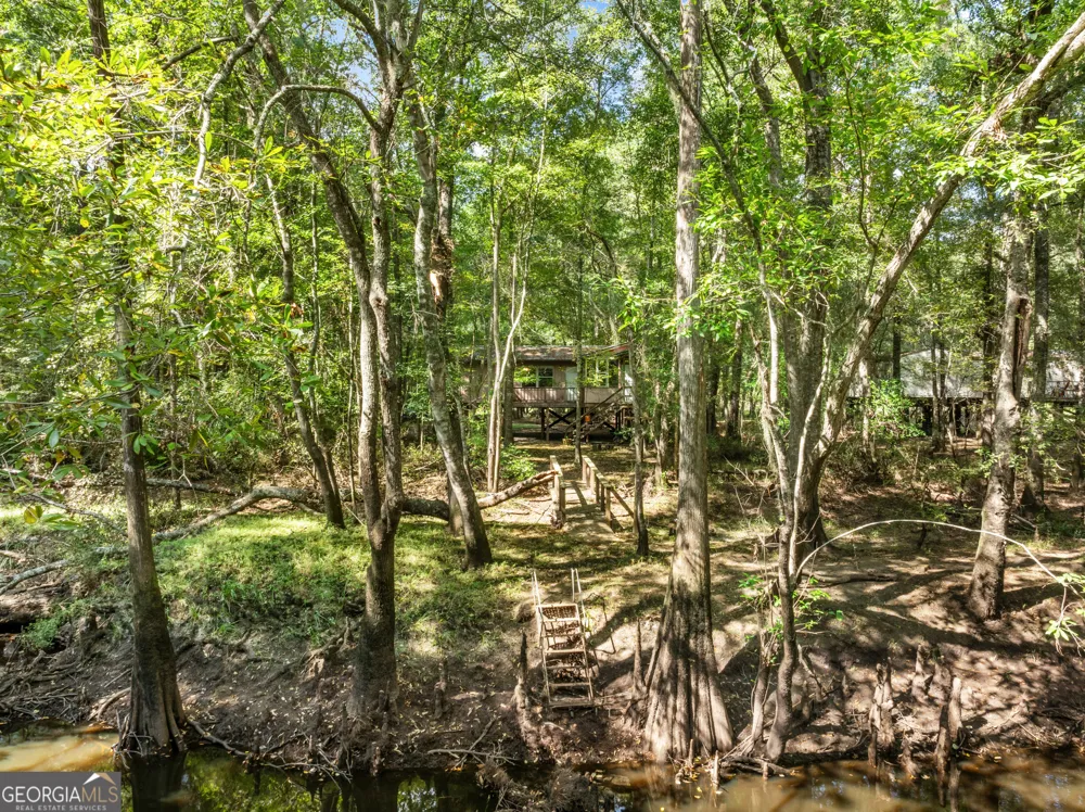 628 Riverside DR Claxton, GA 30417