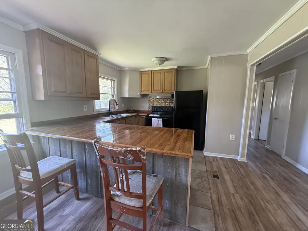 28 Brewer RD jewell, GA 31045