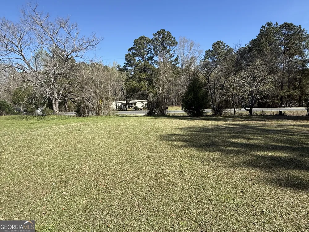 28 Brewer RD jewell, GA 31045