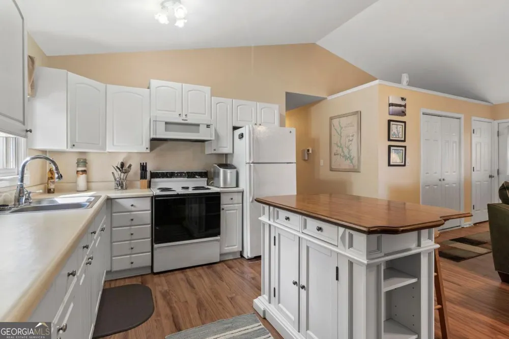 462 Rockville Springs DR Eatonton, GA 31024