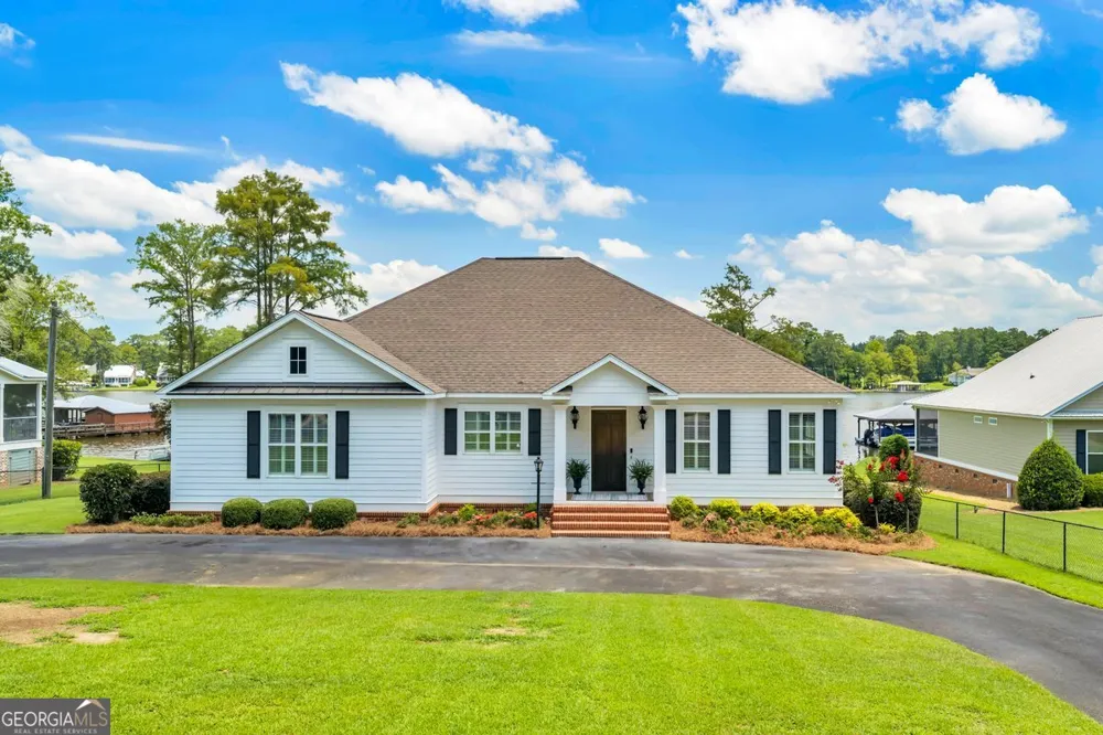 387 Smoak Bridge CIR Warwick, GA 31796