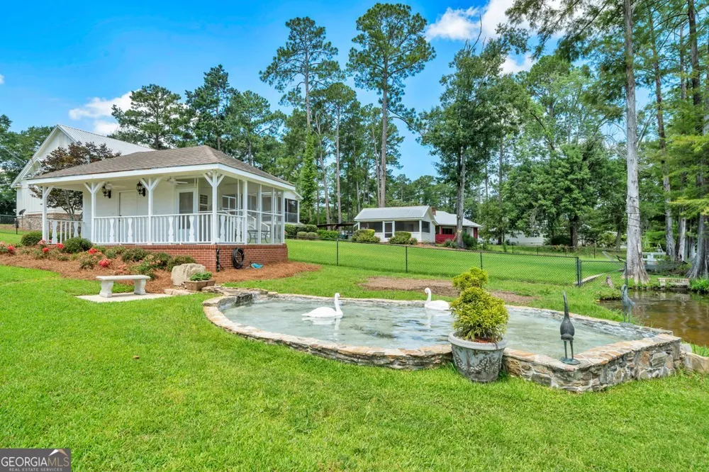 387 Smoak Bridge CIR Warwick, GA 31796