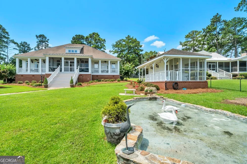 387 Smoak Bridge CIR Warwick, GA 31796