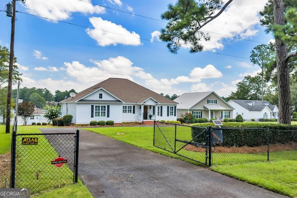 387 Smoak Bridge CIR Warwick, GA 31796