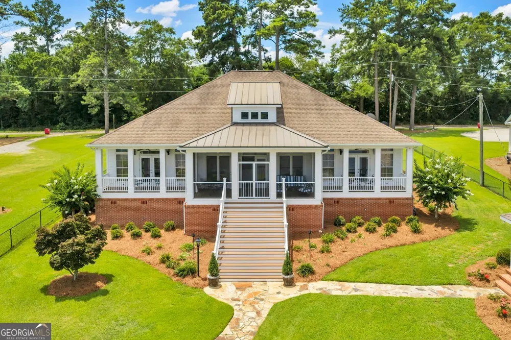 387 Smoak Bridge CIR Warwick, GA 31796