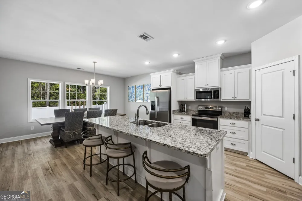 611 Victorias CIR St. Marys, GA 31558