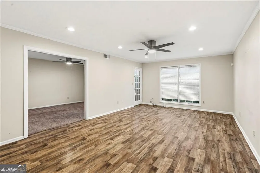 6851 Roswell RD Sandy Springs, GA 30328