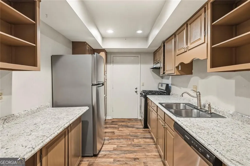 6851 Roswell RD Sandy Springs, GA 30328