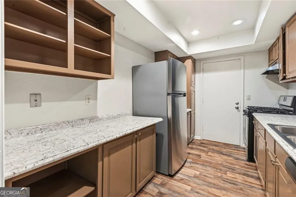 6851 Roswell RD Sandy Springs, GA 30328