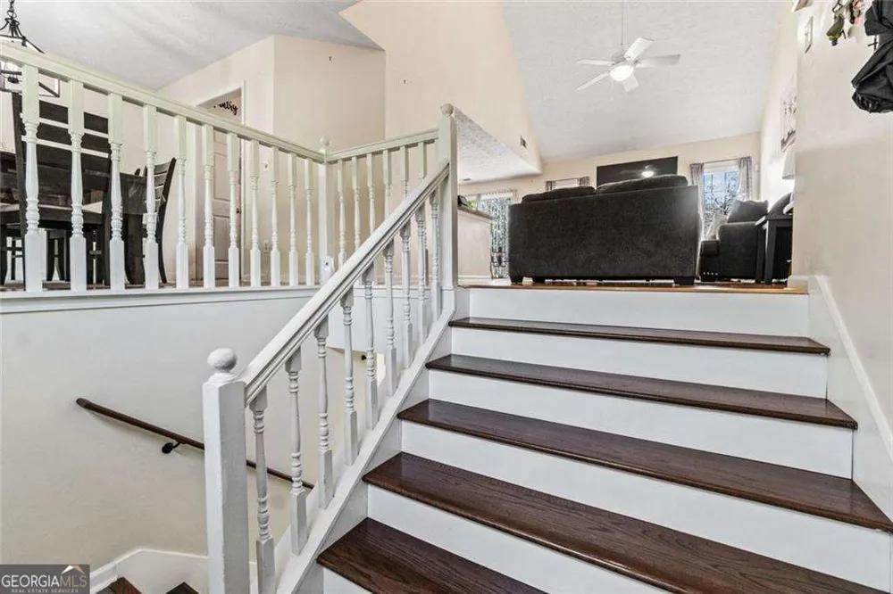 242 Birch CIR Riverdale, GA 30274