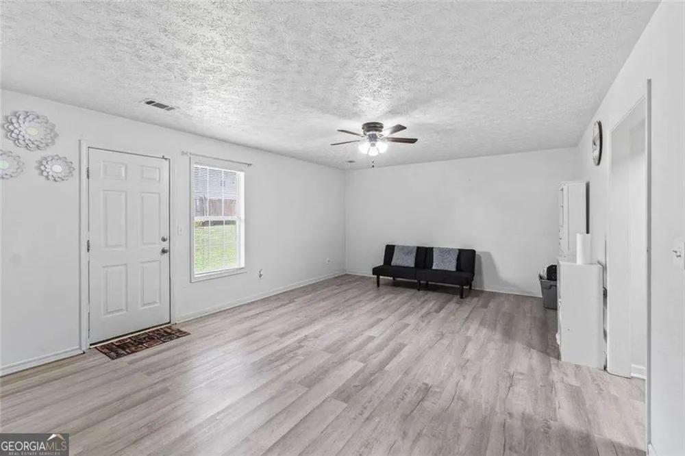 242 Birch CIR Riverdale, GA 30274