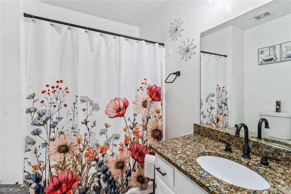 242 Birch CIR Riverdale, GA 30274