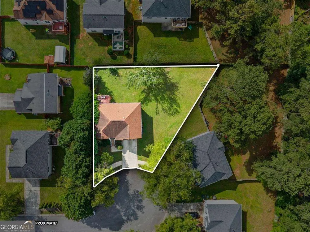 242 Birch CIR Riverdale, GA 30274