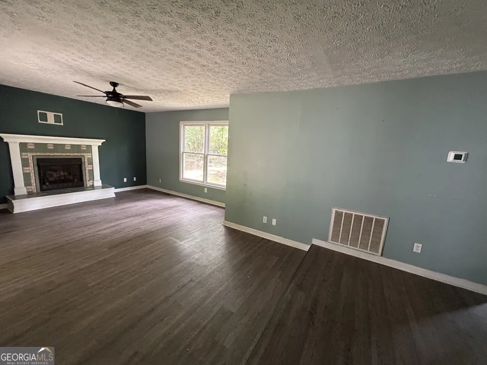 235 Peachtree ST Cedartown, GA 30125