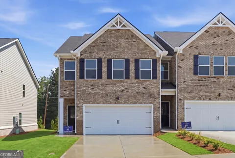 3648 PARKWAY JAMES DR