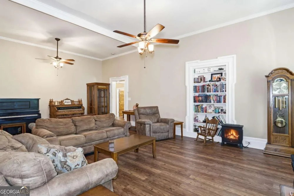 703 Forrest AVE Rockmart, GA 30153
