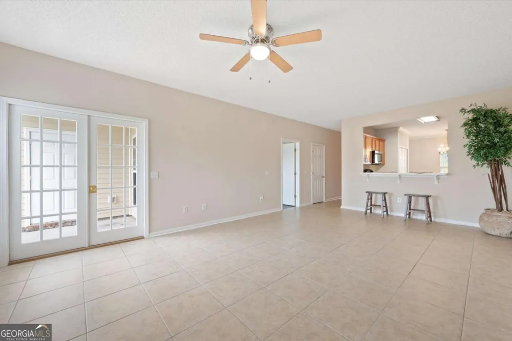 56 Travertine CIR Savannah, GA 31419