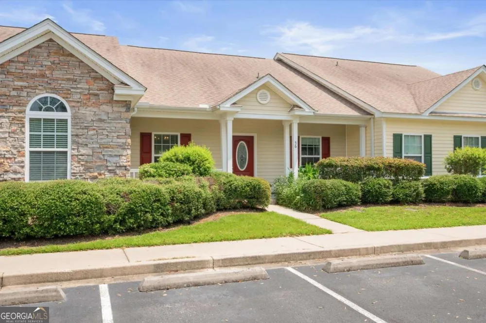 56 Travertine CIR Savannah, GA 31419