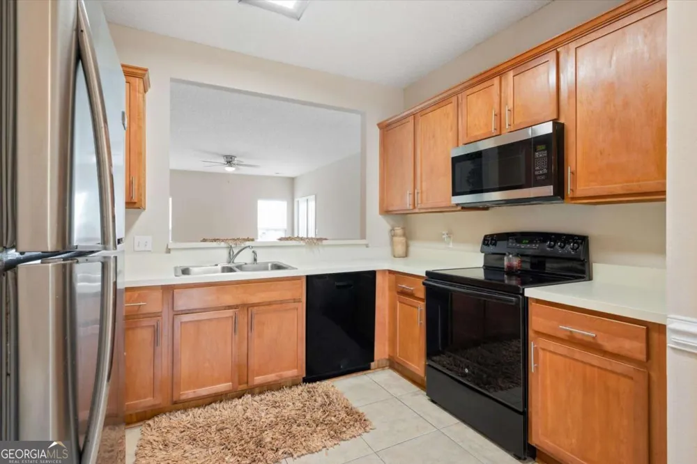 56 Travertine CIR Savannah, GA 31419