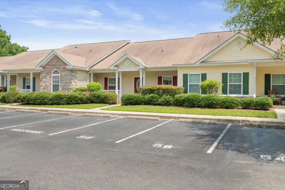 56 Travertine CIR Savannah, GA 31419