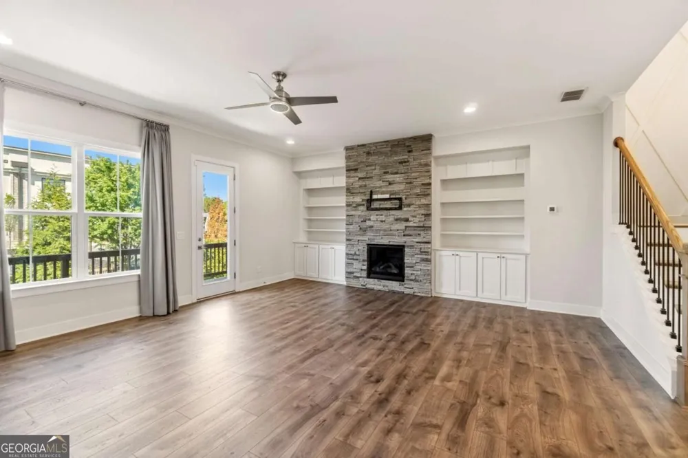 615 Fair View CIR Roswell, GA 30076