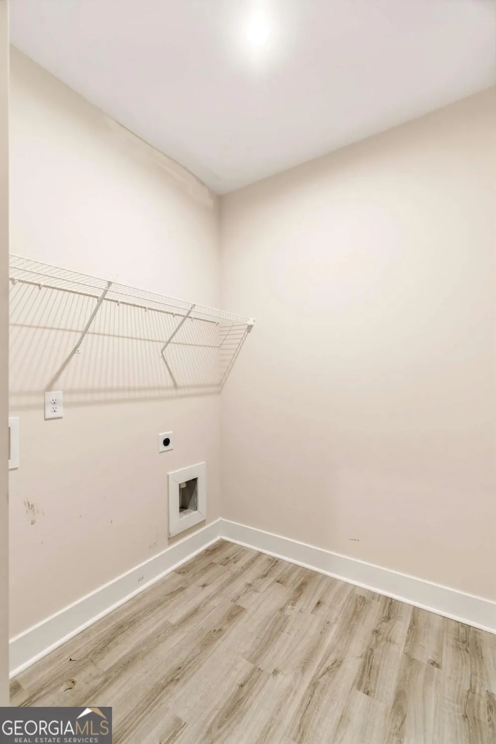 615 Fair View CIR Roswell, GA 30076