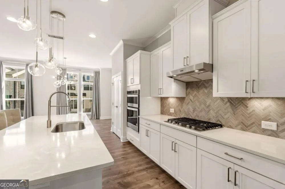 615 Fair View CIR Roswell, GA 30076