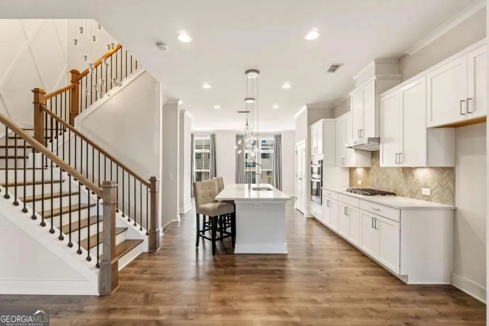 615 Fair View CIR Roswell, GA 30076