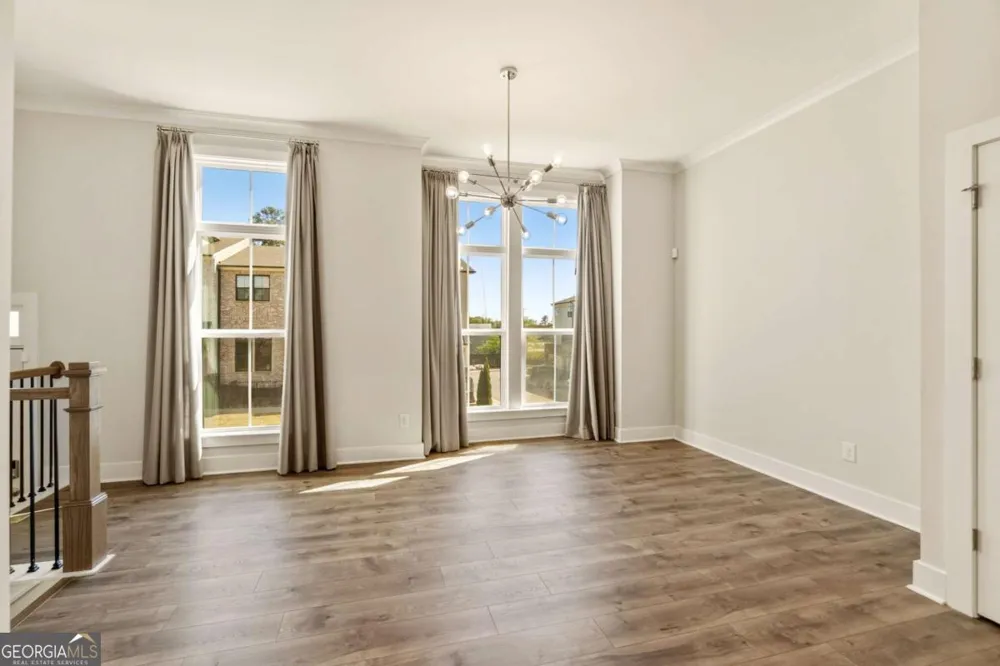 615 Fair View CIR Roswell, GA 30076
