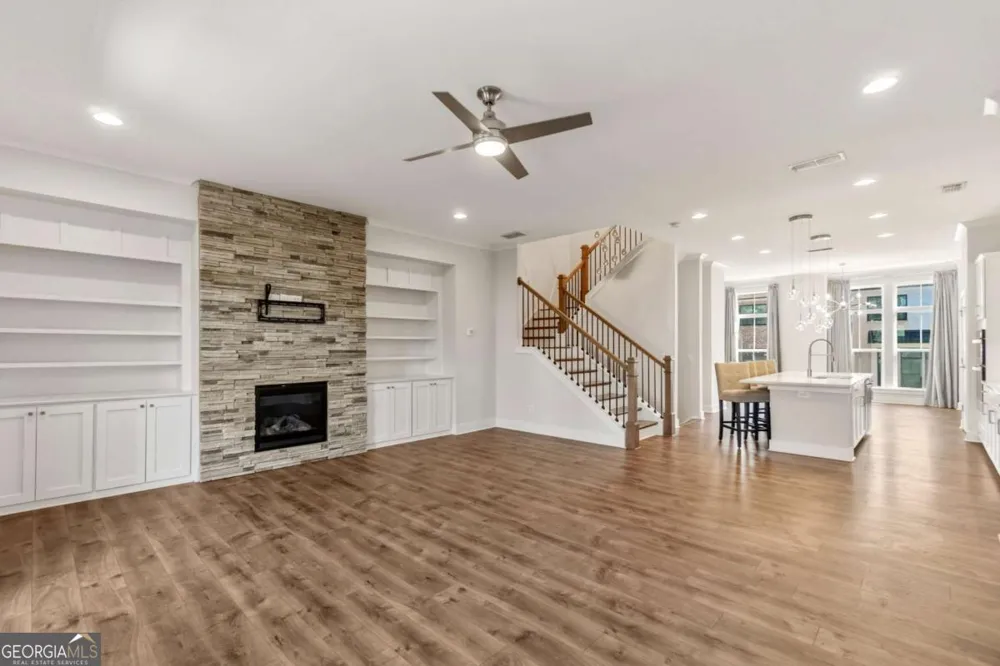 615 Fair View CIR Roswell, GA 30076