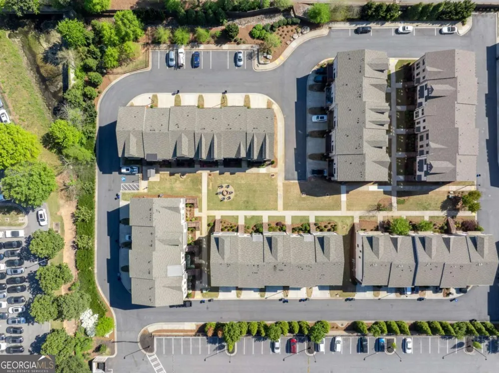 615 Fair View CIR Roswell, GA 30076