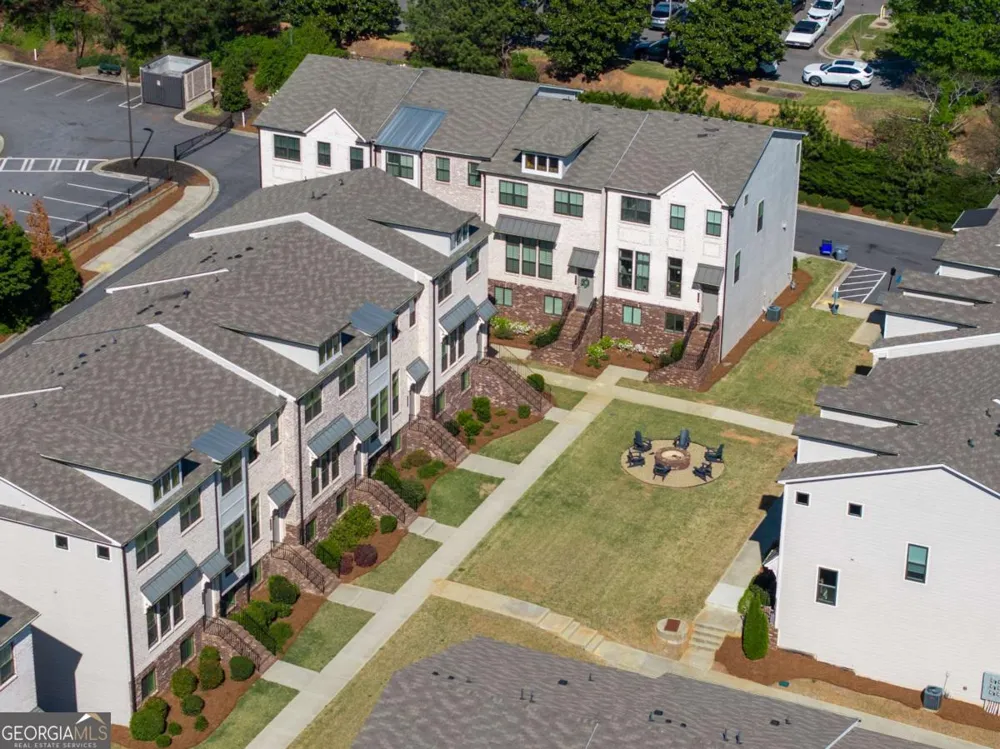 615 Fair View CIR Roswell, GA 30076