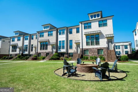 615 Fair View CIR