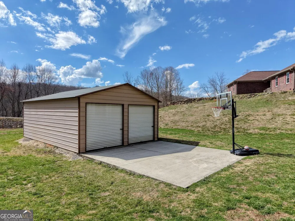 794 State Hwy 66 Young Harris, GA 30582