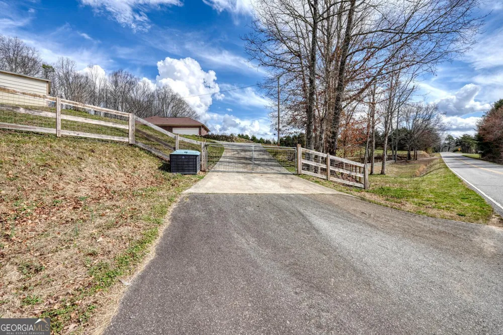 794 State Hwy 66 Young Harris, GA 30582