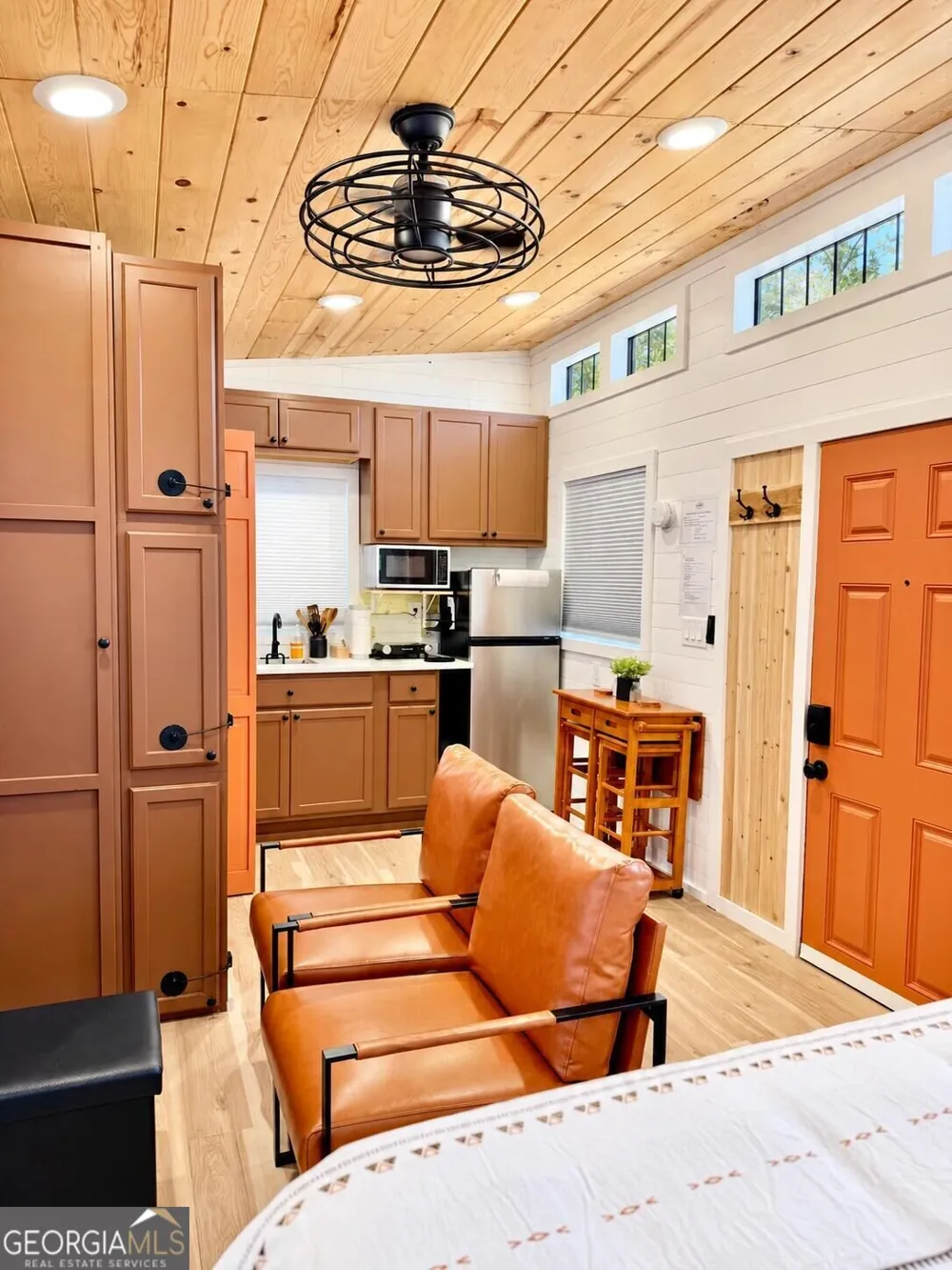 566 Sowers RD Blue Ridge, GA 30513