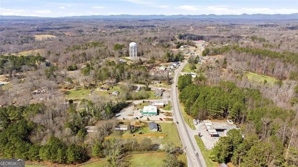 5323 Thompson Bridge RD Murrayville, GA 30564