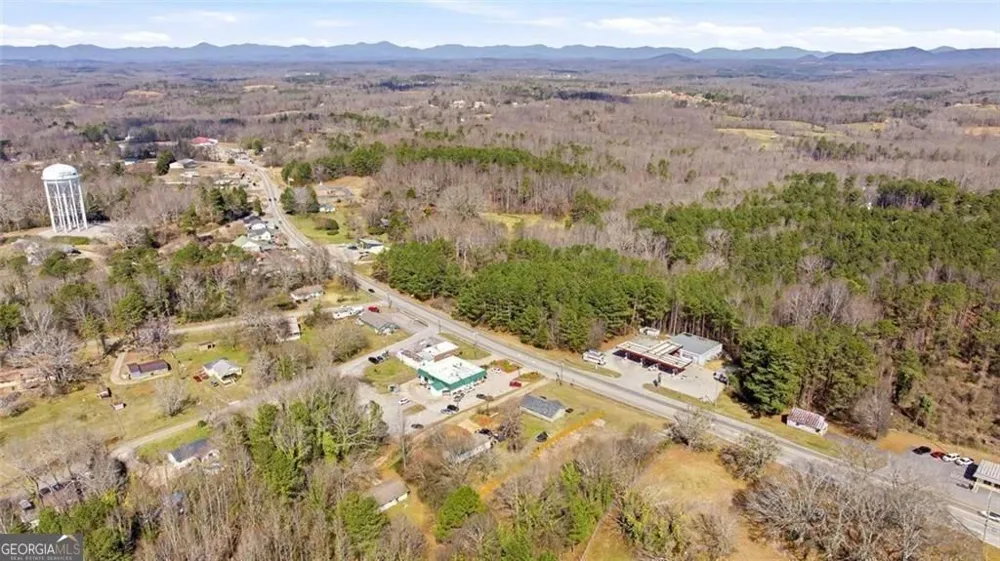 5323 Thompson Bridge RD Murrayville, GA 30564