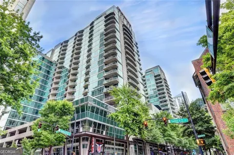923 Peachtree ST NE