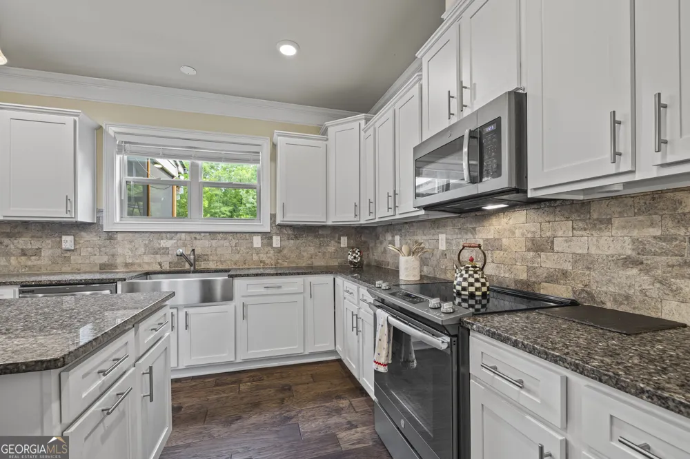 1010 Pembrook DR Watkinsville, GA 30677