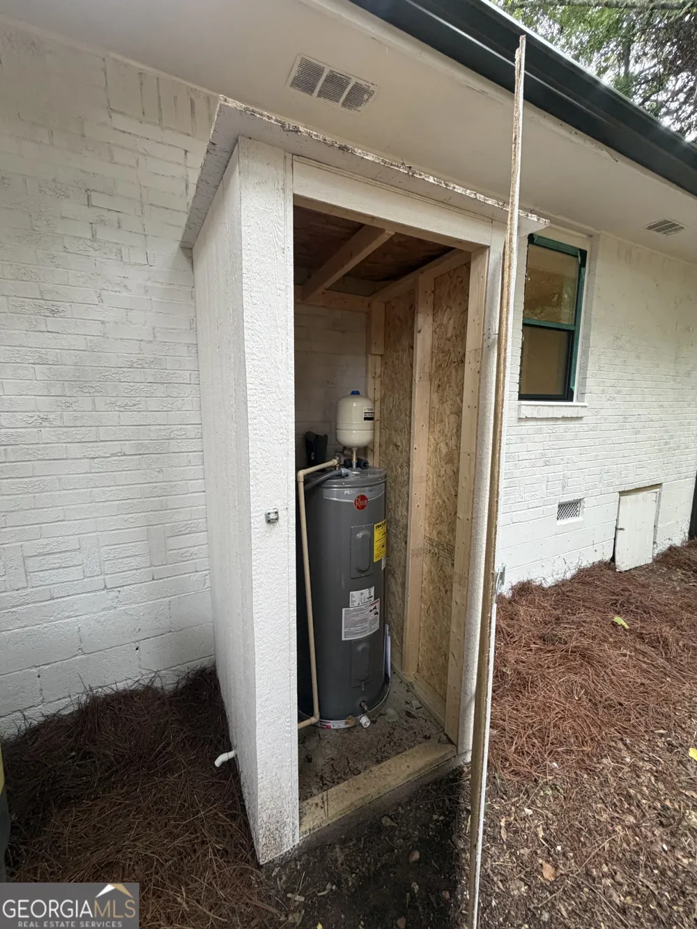 1162 Watts RD Forest Park, GA 30297